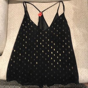 Good and black blouse with a three way split back